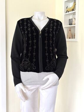 Classiques Entier black merino wool velvet beaded front zippered sweater